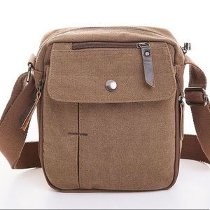 Vogue Star Messenger Bag